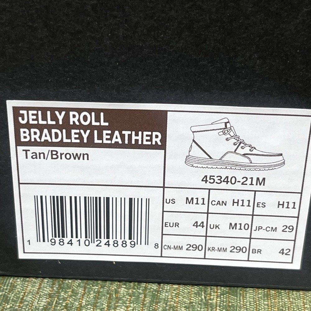 Size 11-Jelly Roll Hey Dude Suede Bradley Boot Tan Skull Print Brand New - Picture 11 of 14